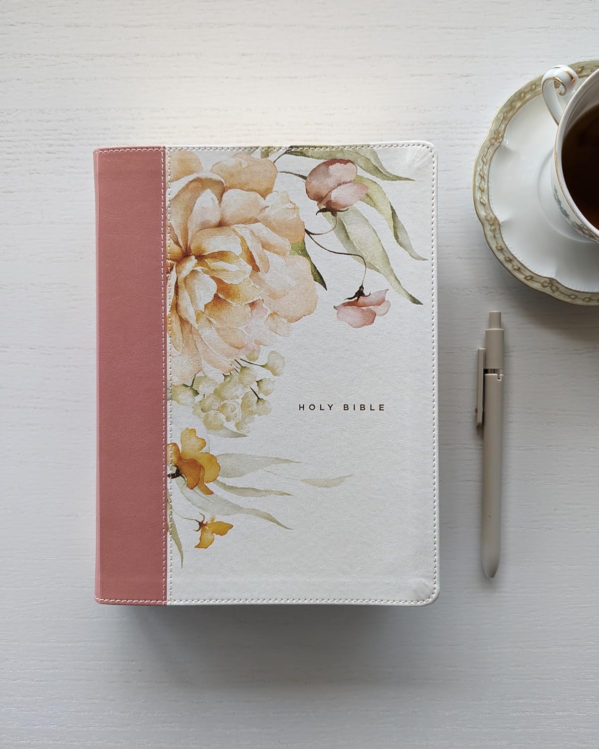 NLT Wide Margin Bible, Filament Enabled Edition