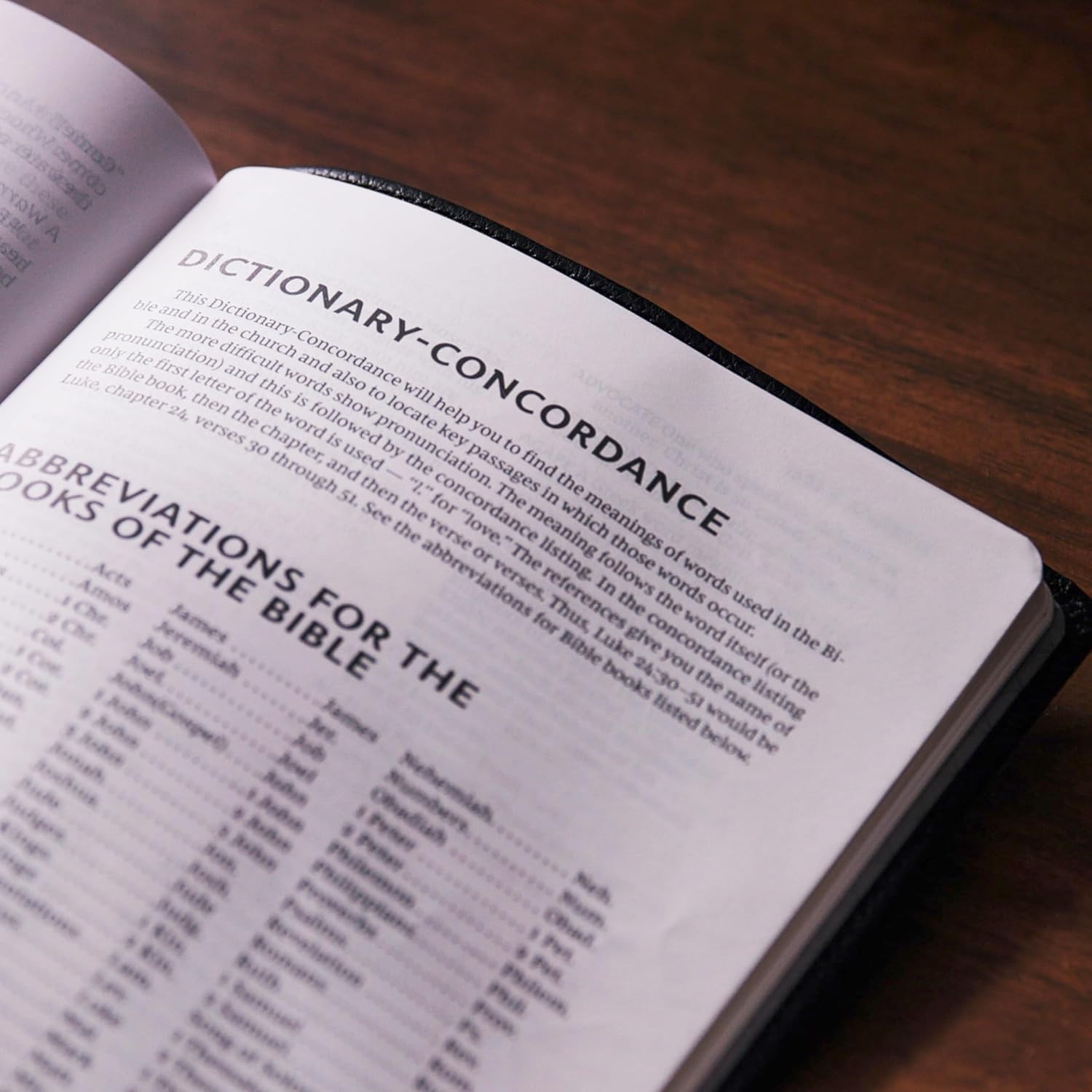 NKJV Holy Bible Personal Size Large Print Reference Bible, Comfort Print--leathersoft, black
