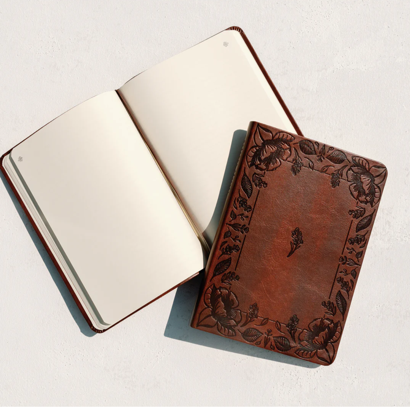 HOSANNA REVIVAL NOTEBOOK : SANTA ELENA THEME