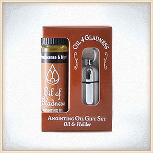 Gift Set With 1/4 Oz Oil, Silvertone Capsule
